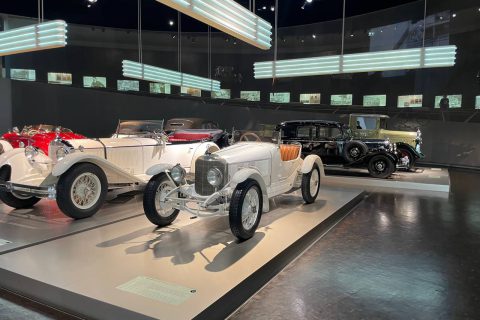 Visit-Mercedes-Benz-Museum-in-Germany